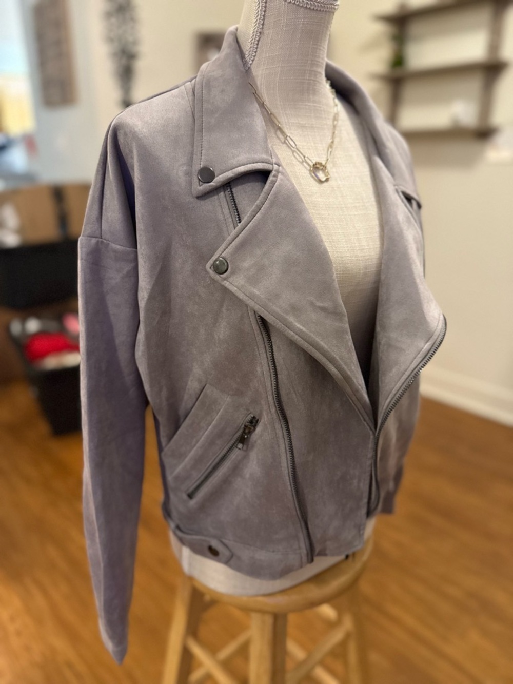 🍒BOGO50%🍒 🆕🩶HYFVE: GRAY Suede Moto Jacket MEDIUM